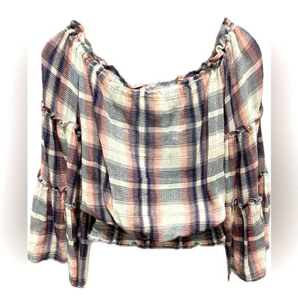 Off-shoulder Top - Picture 3 of 3